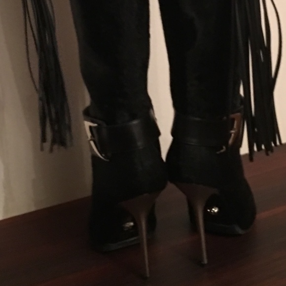 Versace Brand new Boots - Picture 1 of 3